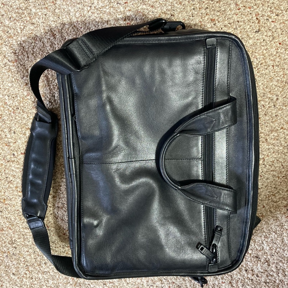 Tumi Alpha Essential Leather Briefcase - image 2